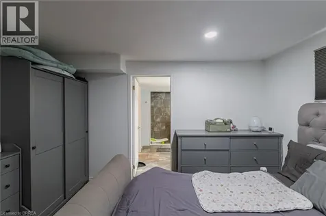 2104 Governors Road Hamilton ON L0R 1J0