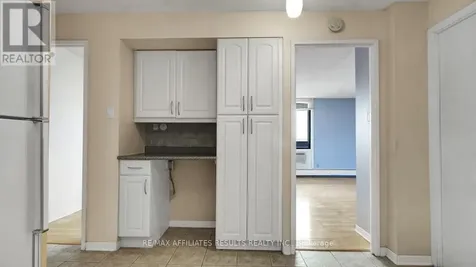 415 Greenview Avenue Ottawa ON K2B 8G5