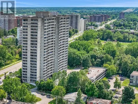 415 Greenview Avenue Ottawa ON K2B 8G5