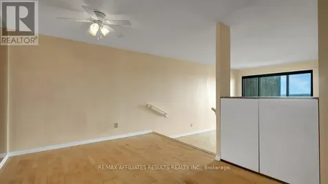 415 Greenview Avenue Ottawa ON K2B 8G5