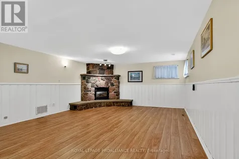 1 Meredith Avenue Cobourg ON K9A 4G6