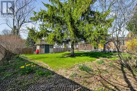 1 Meredith Avenue Cobourg ON K9A 4G6