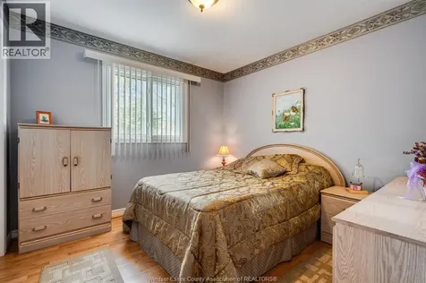25 Regatta Drive Leamington ON N8H 5L6
