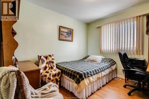 25 Regatta Drive Leamington ON N8H 5L6
