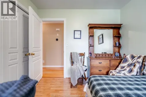 25 Regatta Drive Leamington ON N8H 5L6