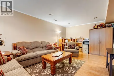 25 Regatta Drive Leamington ON N8H 5L6