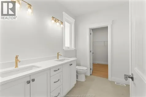4438 Belmont Comber ON N0R 1A0