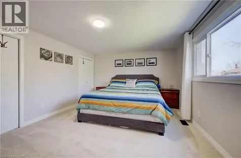 172 Rennie Drive Kitchener ON N2A 1J6