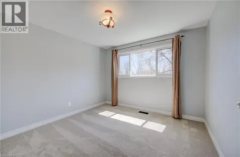 172 Rennie Drive Kitchener ON N2A 1J6