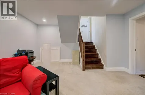 172 Rennie Drive Kitchener ON N2A 1J6
