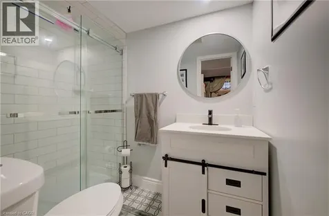172 Rennie Drive Kitchener ON N2A 1J6