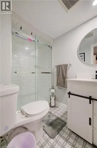 172 Rennie Drive Kitchener ON N2A 1J6