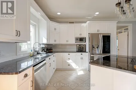 296 Glass Street St. Marys ON N4X 1E5