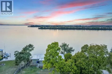1166 Front Road South Amherstburg ON N9V 2M6