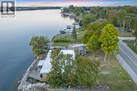 1166 Front Road South Amherstburg ON N9V 2M6