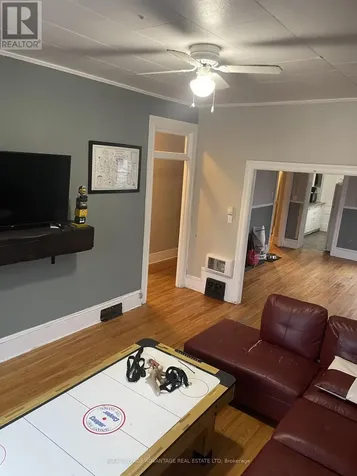 28 Mcewen Avenue Smiths Falls ON K7A 2K4