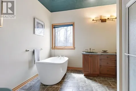 399 Grady Road East Rideau Lakes ON K0G 1X0