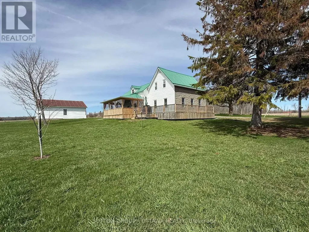 17389 Mcphail Road South Stormont ON K0C 2A0
