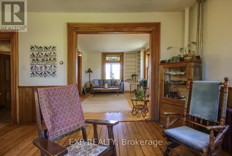 3749 Wallace Point Road Otonabee-south Monaghan ON K9J 6Y3
