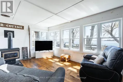 11 Hamilton Island Road South Glengarry ON K0C 2E0