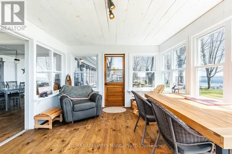 11 Hamilton Island Road South Glengarry ON K0C 2E0
