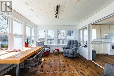 11 Hamilton Island Road South Glengarry ON K0C 2E0