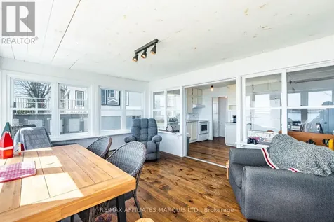 11 Hamilton Island Road South Glengarry ON K0C 2E0