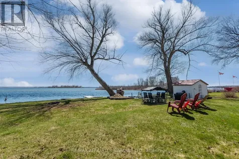 11 Hamilton Island Road South Glengarry ON K0C 2E0