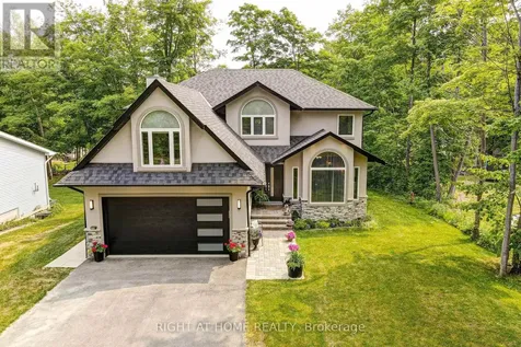 77 Polish Avenue Penetanguishene ON L9M 1W8