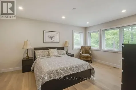 77 Polish Avenue Penetanguishene ON L9M 1W8