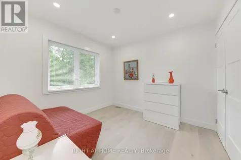 77 Polish Avenue Penetanguishene ON L9M 1W8