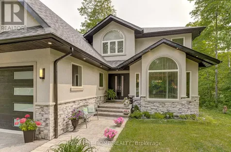 77 Polish Avenue Penetanguishene ON L9M 1W8