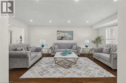 79 Holbrook Crescent Cambridge ON N1T 1V7
