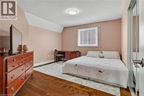 79 Holbrook Crescent Cambridge ON N1T 1V7