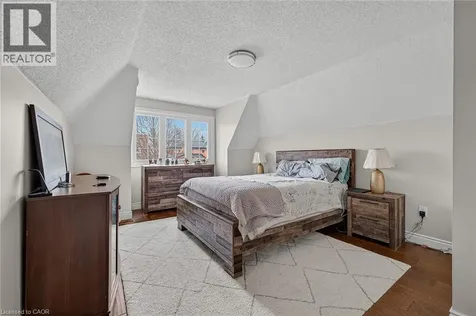 79 Holbrook Crescent Cambridge ON N1T 1V7