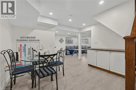79 Holbrook Crescent Cambridge ON N1T 1V7
