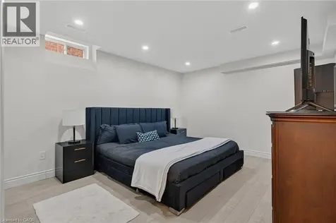 79 Holbrook Crescent Cambridge ON N1T 1V7