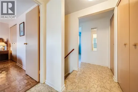 2693 Meadowbrook Lane Windsor ON N8T 2Y3