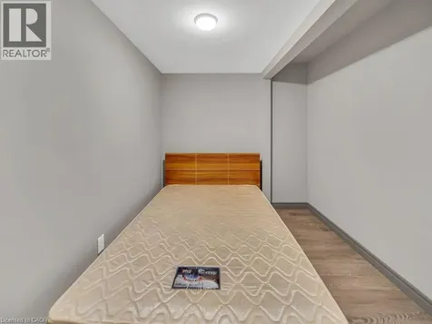 321 Spruce Street Waterloo ON N2L 0G4