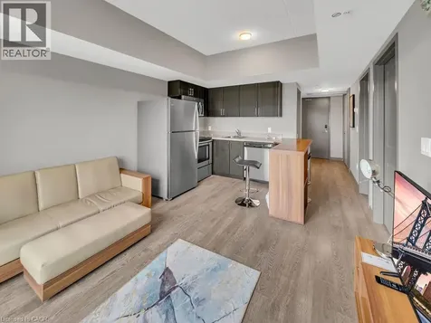 321 Spruce Street Waterloo ON N2L 0G4