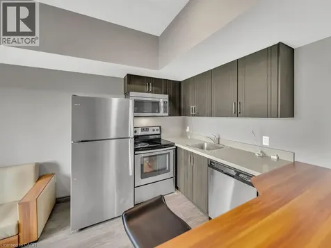 321 Spruce Street Waterloo ON N2L 0G4