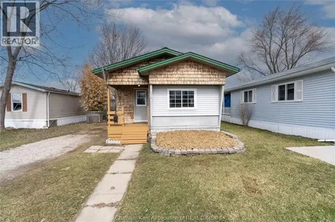 6 Maple Drive McGregor ON N0R 1J0