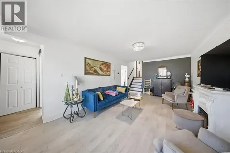 6376 Ash Street Niagara Falls ON L2G 2H5