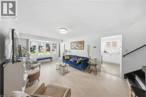 6376 Ash Street Niagara Falls ON L2G 2H5