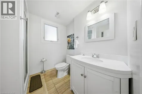 6376 Ash Street Niagara Falls ON L2G 2H5