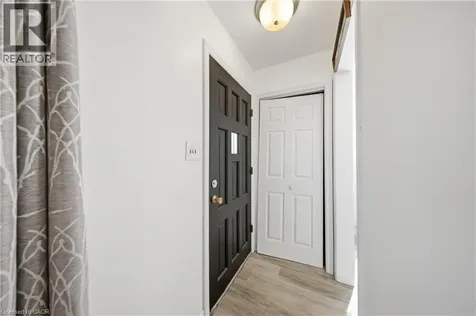 6376 Ash Street Niagara Falls ON L2G 2H5