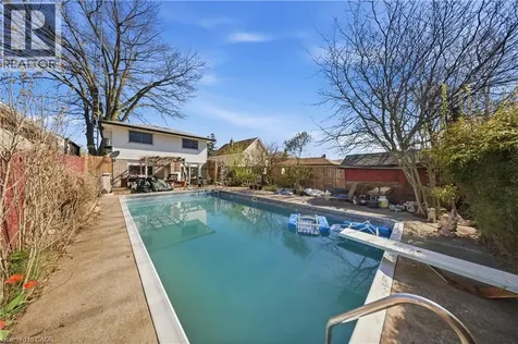 6376 Ash Street Niagara Falls ON L2G 2H5