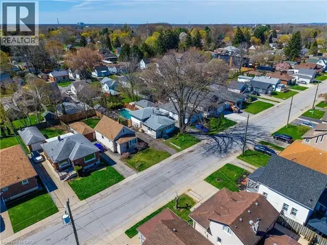 6376 Ash Street Niagara Falls ON L2G 2H5