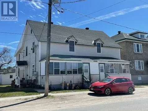 14-16 Lansdowne St N Chapleau ON P0M 1K0