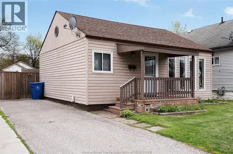 1159 Felix Avenue Windsor ON N9C 3L6